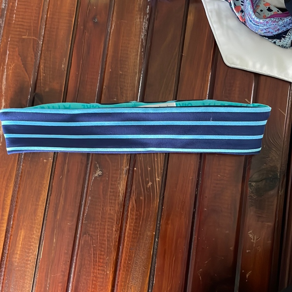 Athleta girl gripped headband